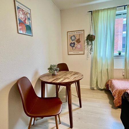 5 Minute Walk To Lego House - N3 - Studio Room With Private Bathroom Billund Extérieur photo